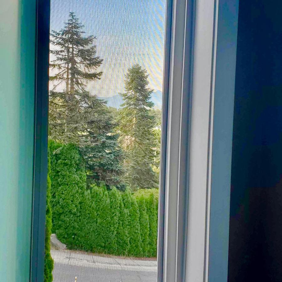 Mountain Retreat 3 Bedroom Garden House Near Heritage Park, Coliseum , Hwy 1, Fishing, Cultus Lake Chilliwack Kültér fotó