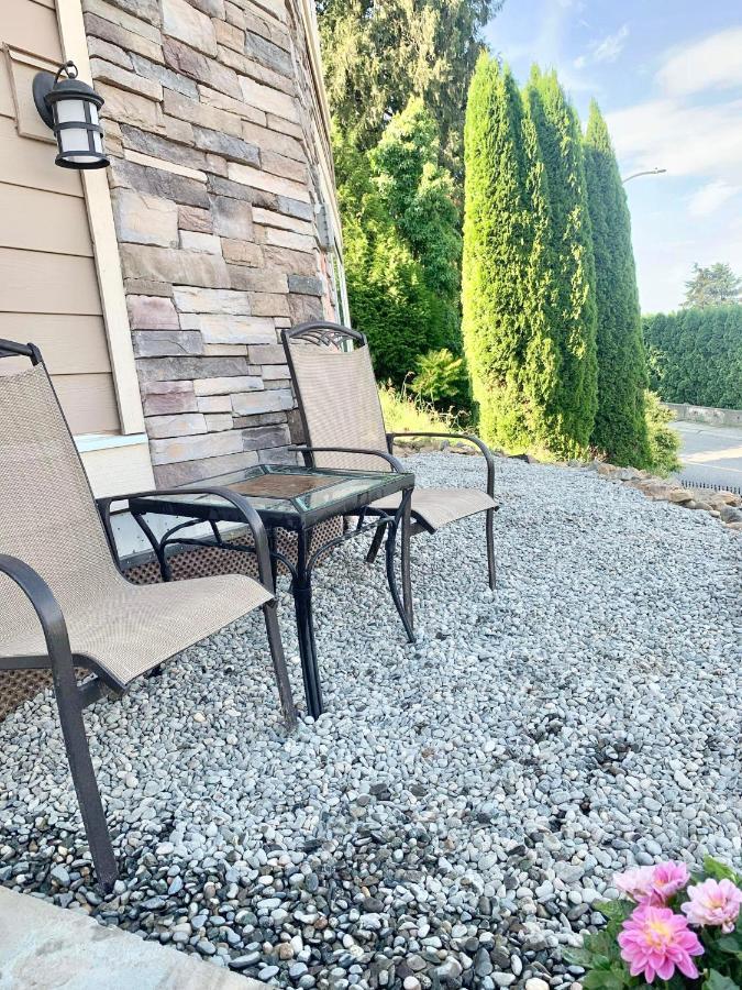 Mountain Retreat 3 Bedroom Garden House Near Heritage Park, Coliseum , Hwy 1, Fishing, Cultus Lake Chilliwack Kültér fotó