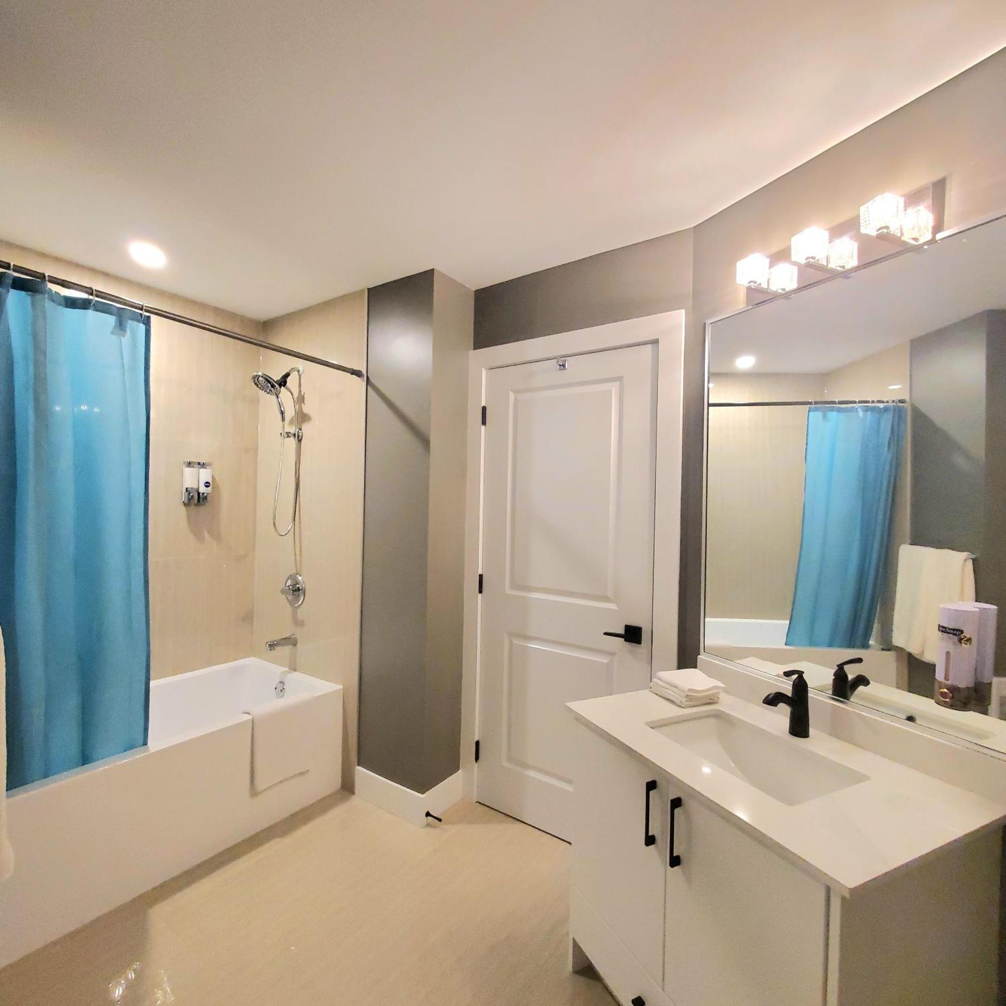 Mountain Retreat 3 Bedroom Garden House Near Heritage Park, Coliseum , Hwy 1, Fishing, Cultus Lake Chilliwack Kültér fotó